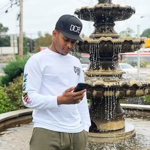 Meet your Posher, Jhams